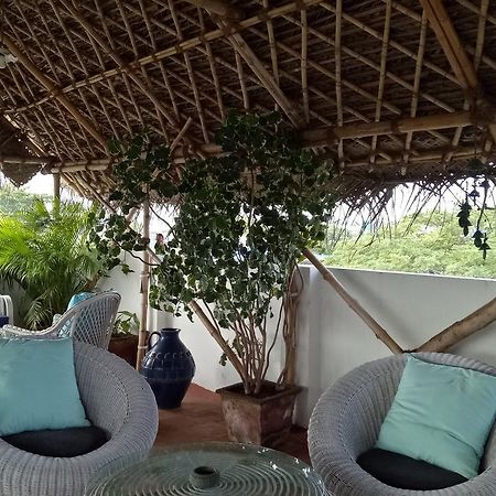L'Escale Hotel Pondicherry Ngoại thất bức ảnh